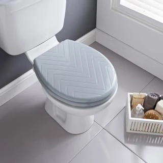 B&M Skandi Chevron Toilet Seat 1 B&M Skandi Chevron Toilet Seat